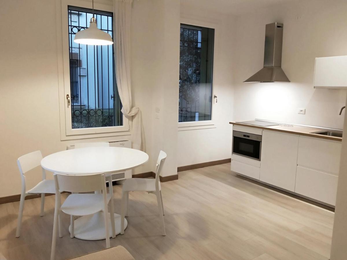 Via Poma Apartments&Rooms Werona Zewnętrze zdjęcie